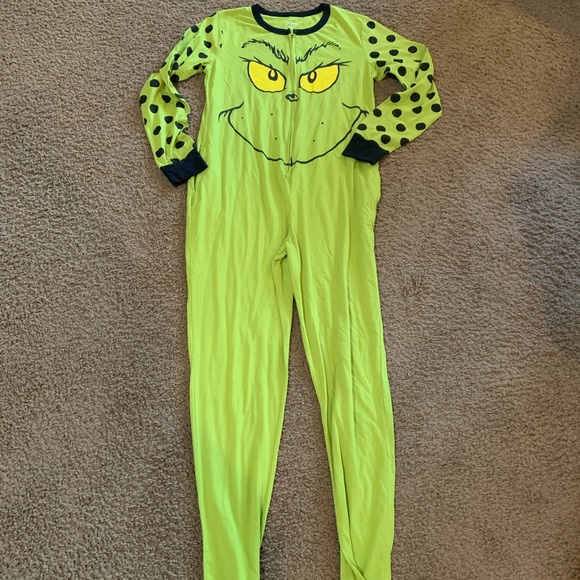 Dr Seuss one piece PJs Sz Small - Picture 3 of 3